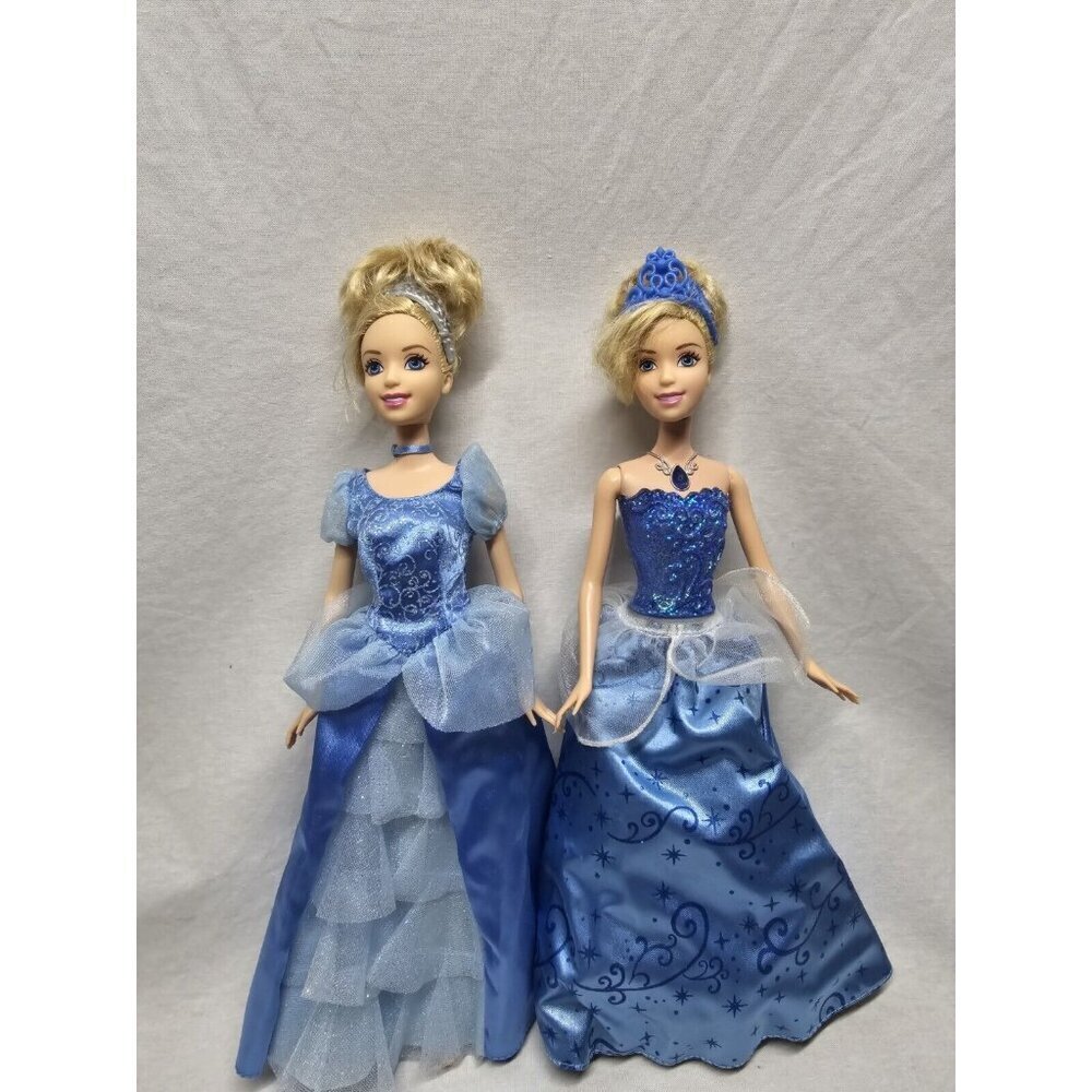Disney Princess Swirling Lights Up Cinderella Doll  Dress 2004 Plus Extra Doll